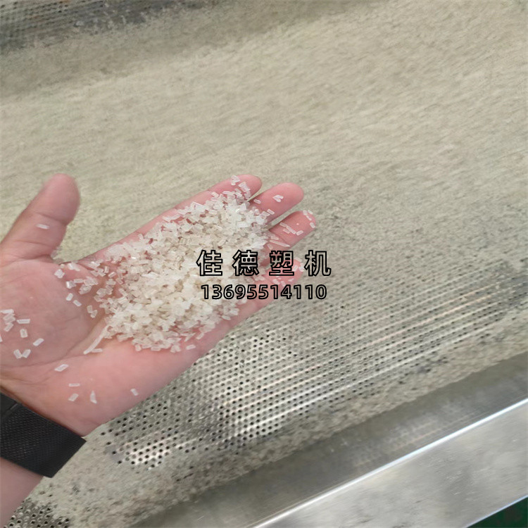 7a858fd1a2e550675d27a9dabc41231.jpg